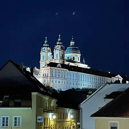 Altstadt-apartment Mit Stiftsblick 公寓 梅尔克